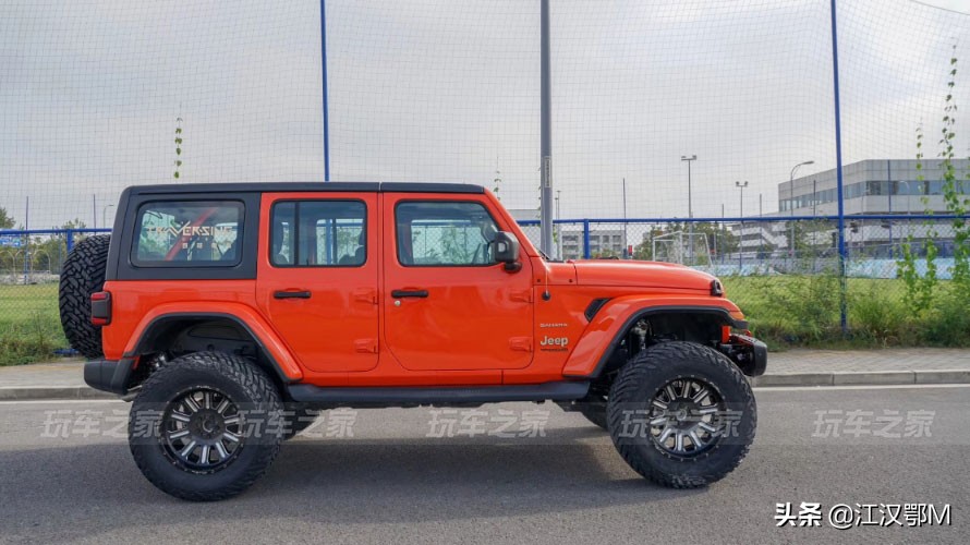 牧马人加价多少钱,全新爆改牧马人落地