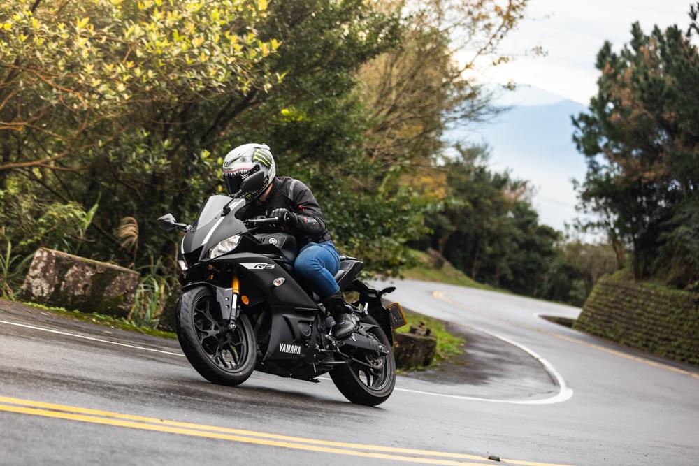2020雅马哈r3车评,雅马哈r32023款车主