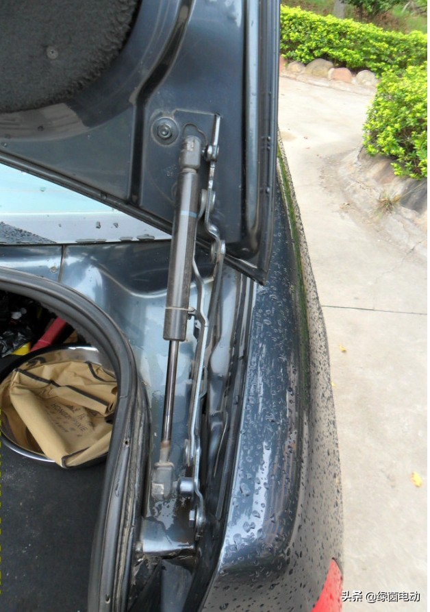 操控之王越野车,玩转20款大众宝来