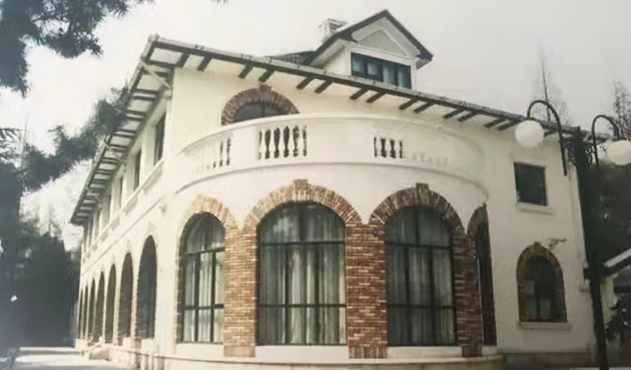 任芷芳财产,任芷芳和她的老公活了多少岁