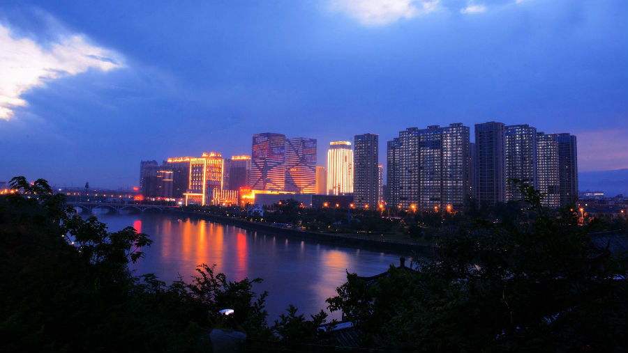 浙江台州温岭发展,乐清温岭对比