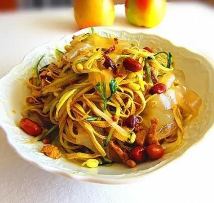 夏天凉拌菜爽口小凉菜30种,夏天凉拌菜需要用到哪些调料