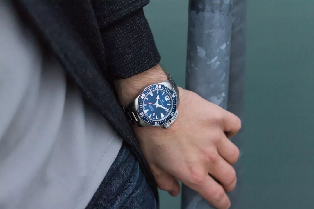 哪款手表适合情侣表,情侣对表高端机械腕表