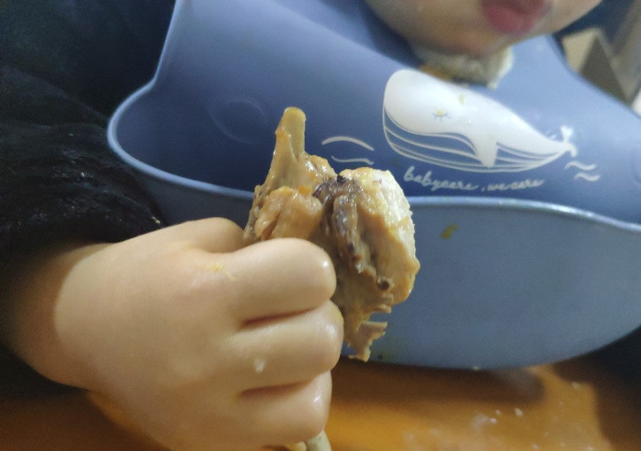 厌奶新生儿喂奶时间和量,厌奶期宝宝奶量不够怎么办