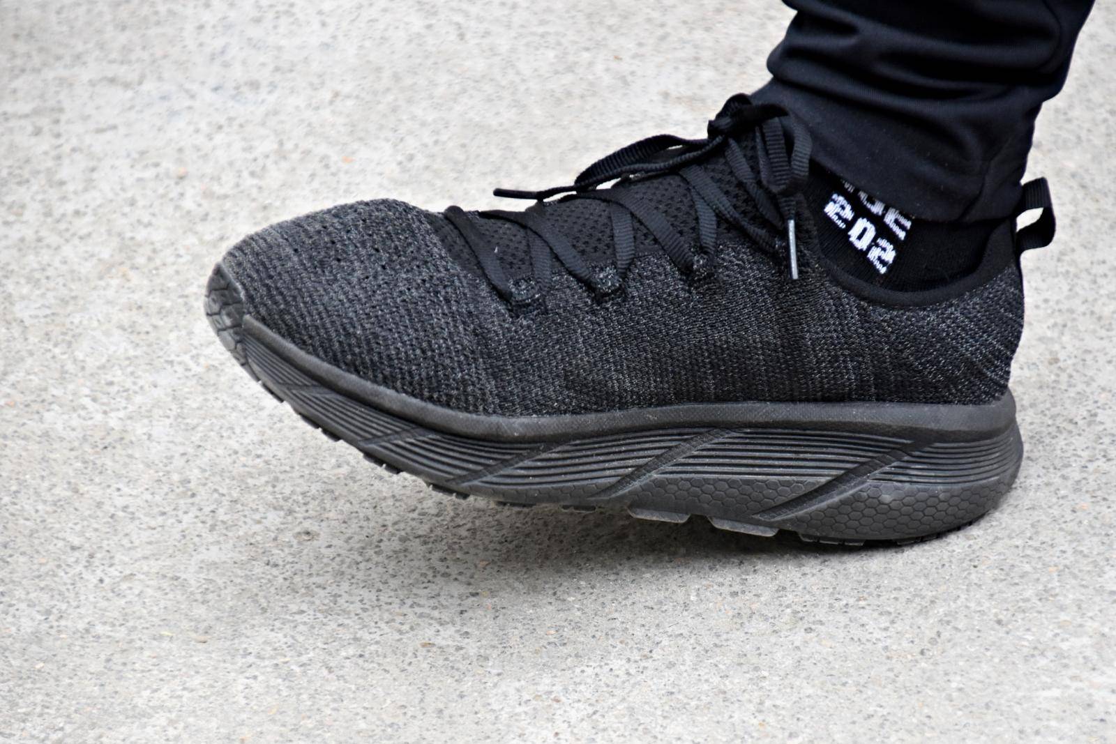 路跑耐磨鞋推荐,2024年新出的慢跑鞋