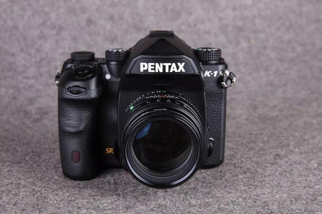 佳能80d即时取景,佳能100d照片即时回放在哪里