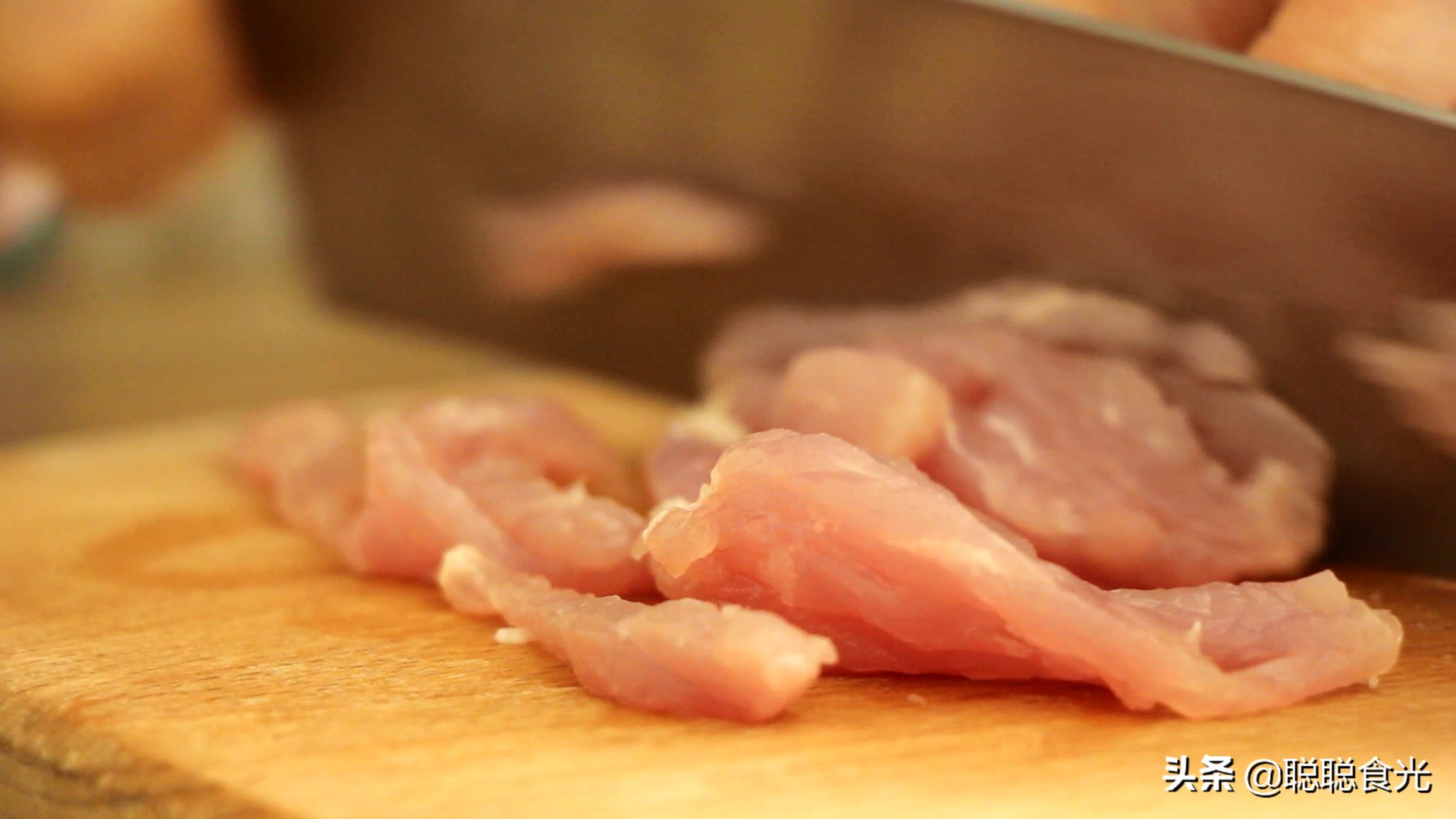 东北拉皮淀粉比例,拉皮的做法用什么面粉