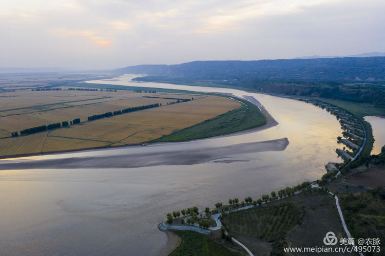 豫西老家放飞机,空中看黄河美景