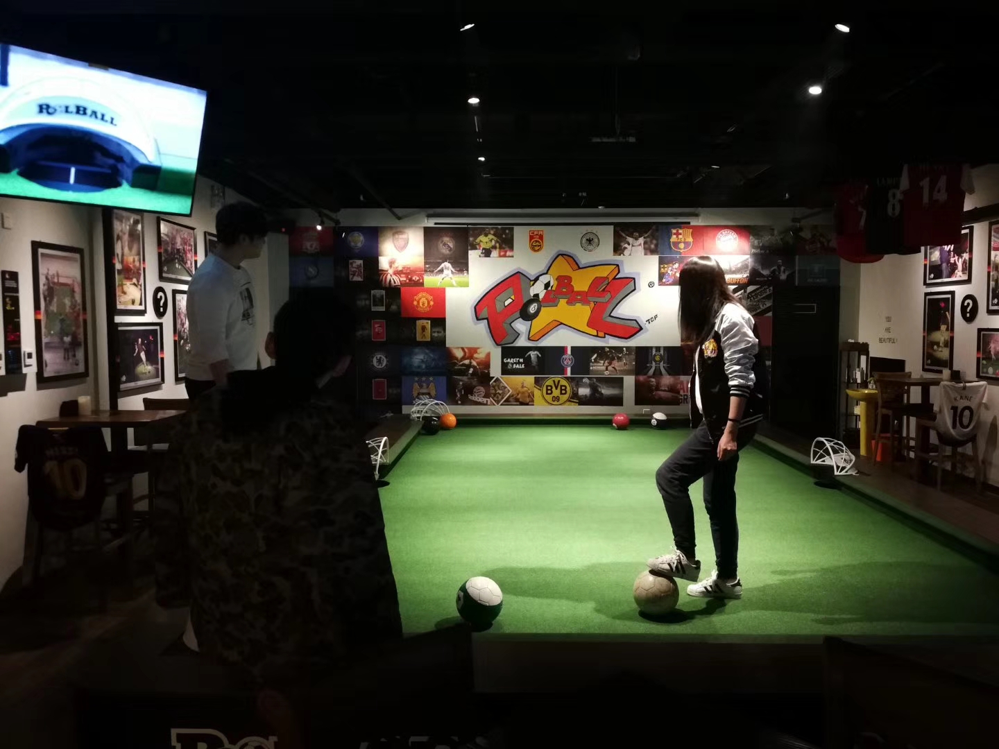 德国慕尼黑奥林匹克足球场,德国poolball