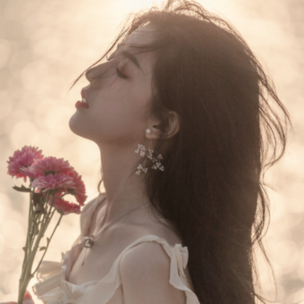 温柔高级的qq个签,温柔且丧的qq签名