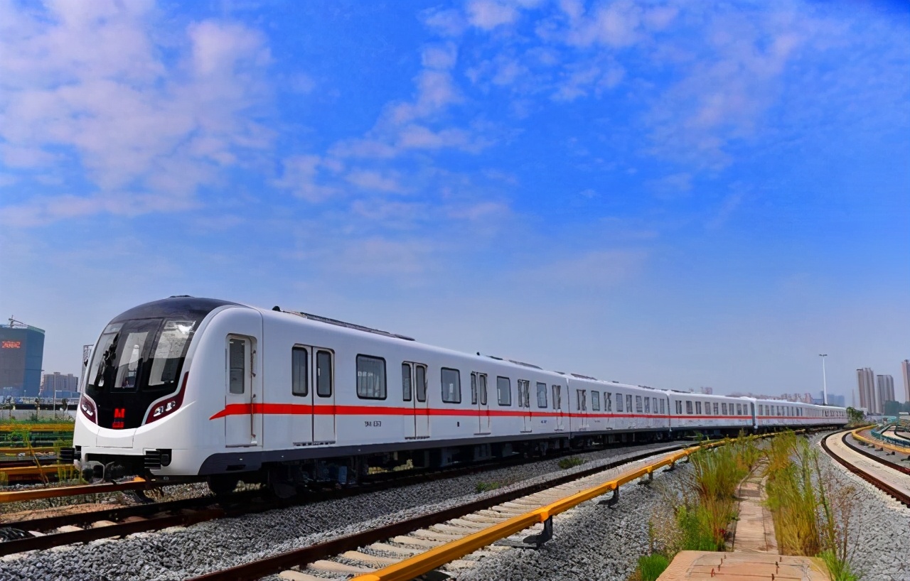 交通的变化作文,武汉城市交通变化