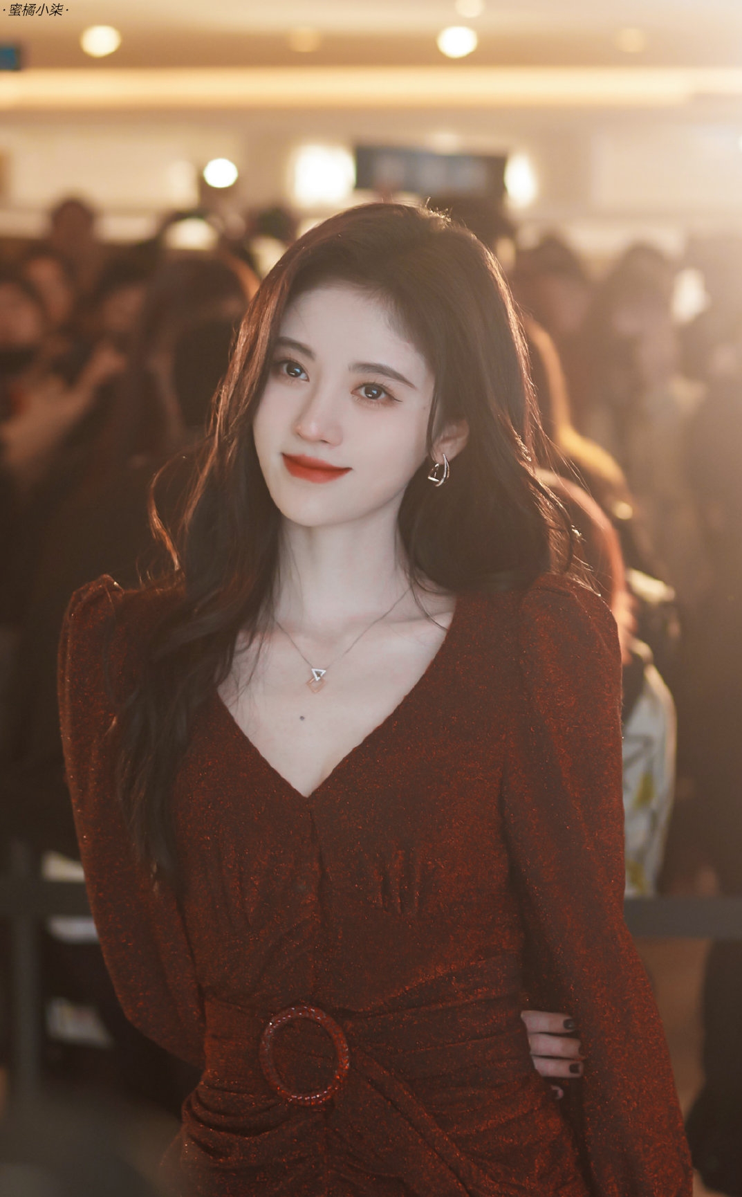 导演为什么不让演员整容,为什么导演不喜欢整容的演员