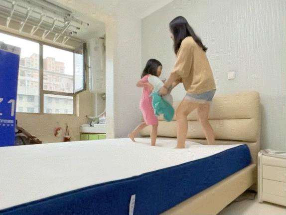 床垫的水渍怎么搞的,床垫的水很深