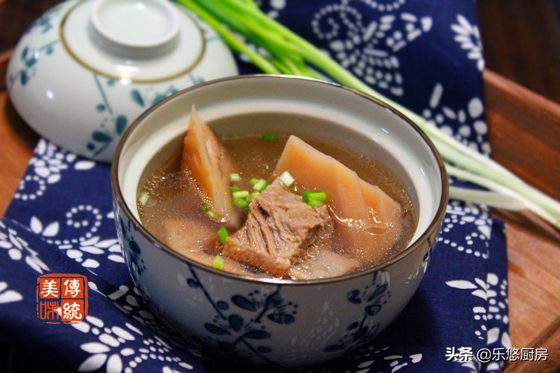 6道电饭锅美食,6种家常食材煮了一锅汤