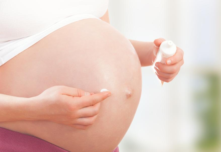 每天这样喝水皮肤越来越好,粉碎哪些护肤谣言