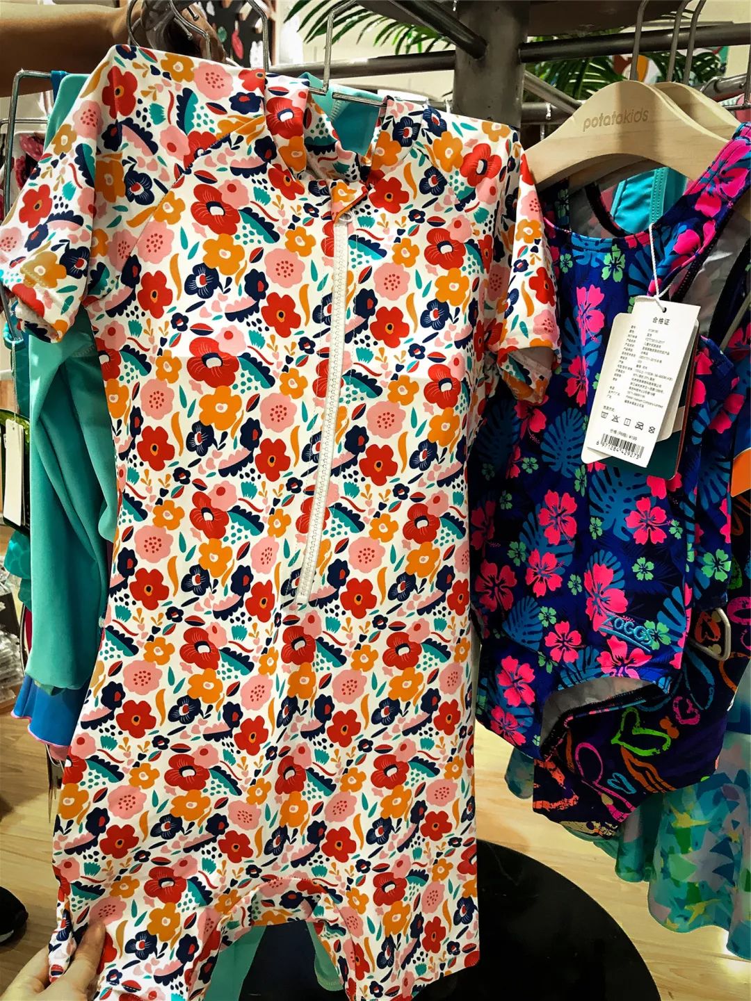 儿童泳衣买哪种最好,泳衣测评儿童10岁左右