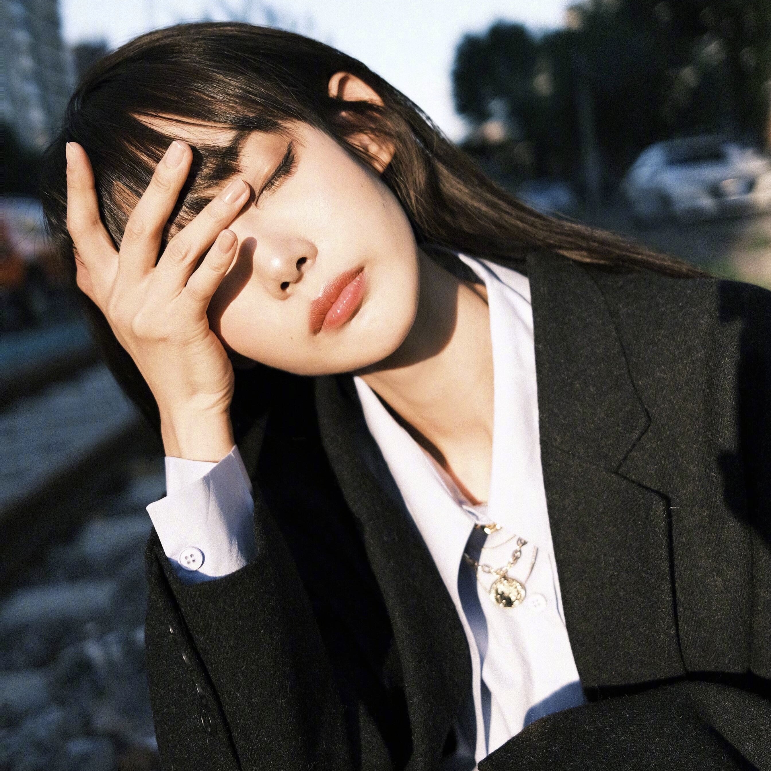 想要清透妆感用气垫还是粉底,怎么用妆前乳隔离霜好看点呢图片