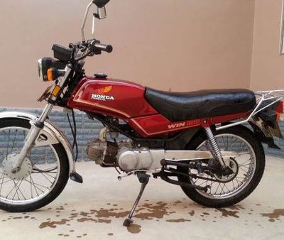 风靡八九十年代的5款摩托车，开过最后一辆的不得不服老