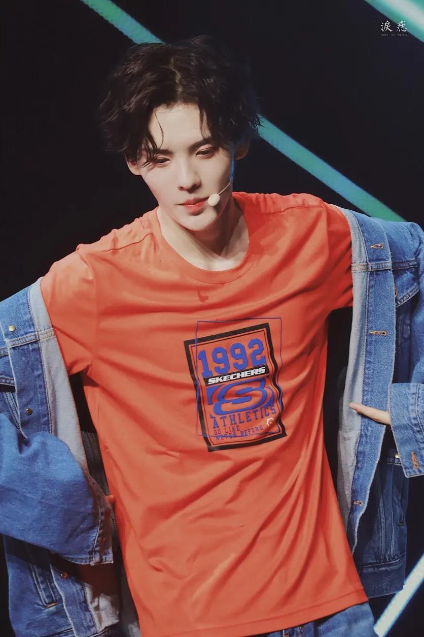 爱豆壁纸好运图片高清大图,明星爱豆头像