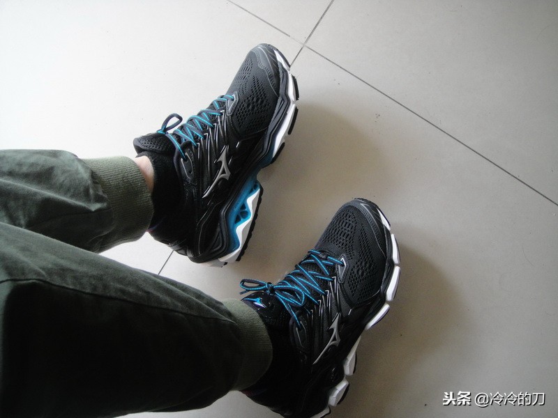 mizuno美津浓跑步鞋horizon4,美津浓发布全新高科技跑鞋mizuno