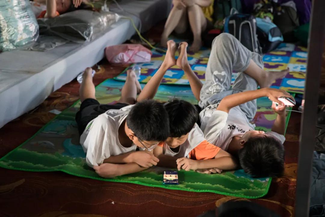 人在新乡，我们的家还在水里