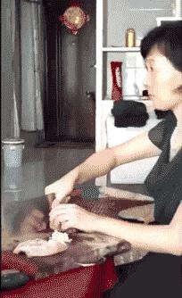 搞笑gif一看就是聪明人,搞笑gif趣图果然是亲生的笑死我了