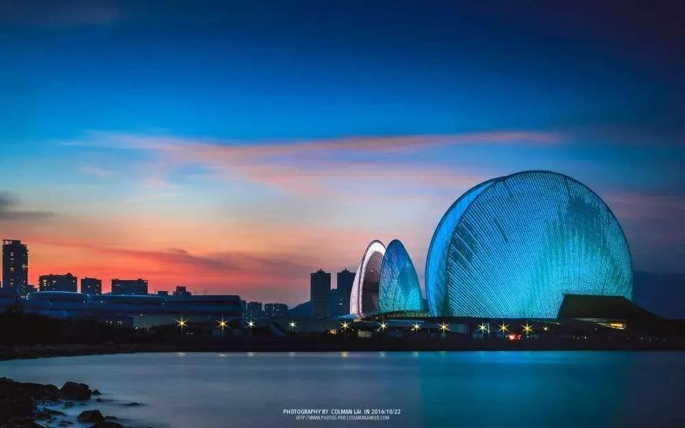 可爱的恒大足球场,恒大迷之审美球场