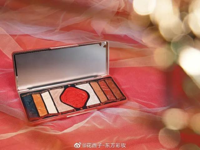 被李佳琦捧火的化妆品，没想到包装成了国潮风