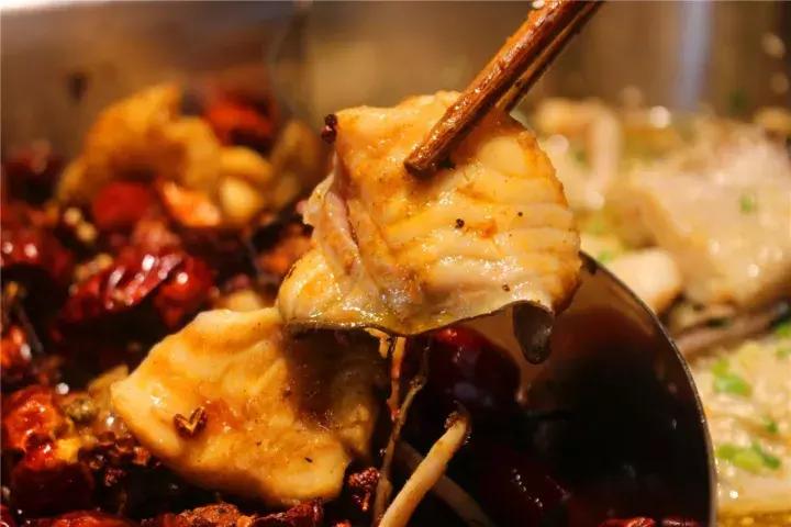 味寻千百度,阜阳这家渔锅好吃到爆!19.9抢购108元渔锅手慢无!