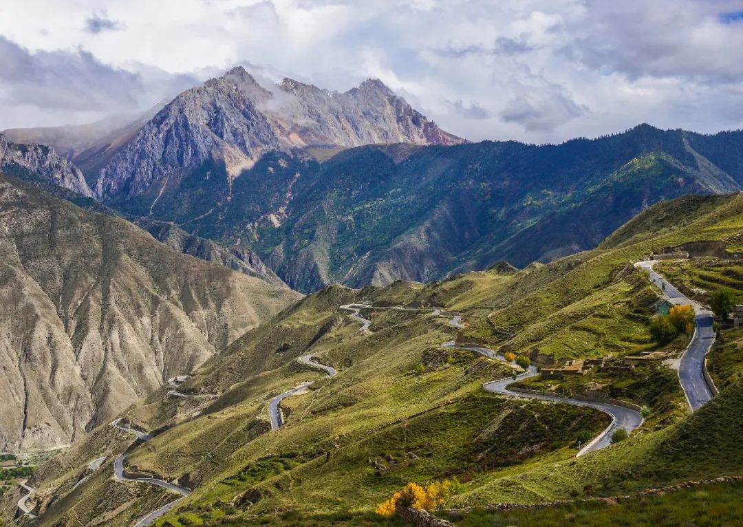 2017年九寨沟地震视频,地震前的九寨沟人间仙境
