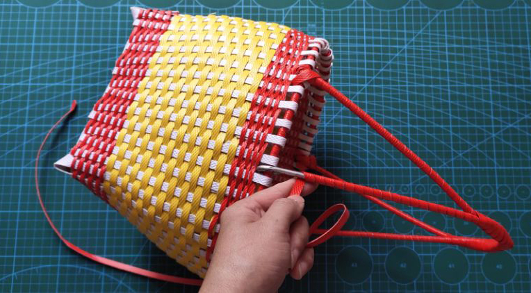 编篮子塑钢打包带,最简单的打包带编篮子教程