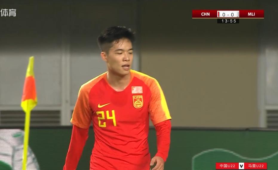 中国u22男足比赛录像,u22男足对巴西