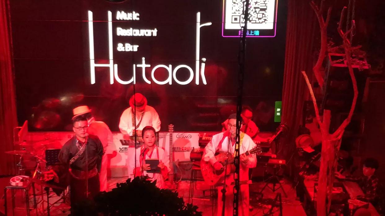 郑州胡桃里哪个店好,郑州胡桃里东区店