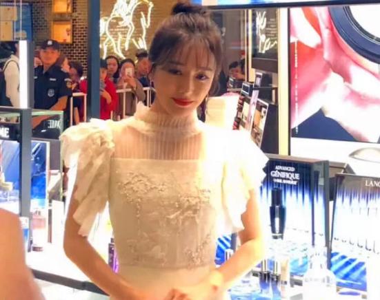 秦岚高情商处理当红花旦耍大牌,秦岚翻红后耍大牌官方回应