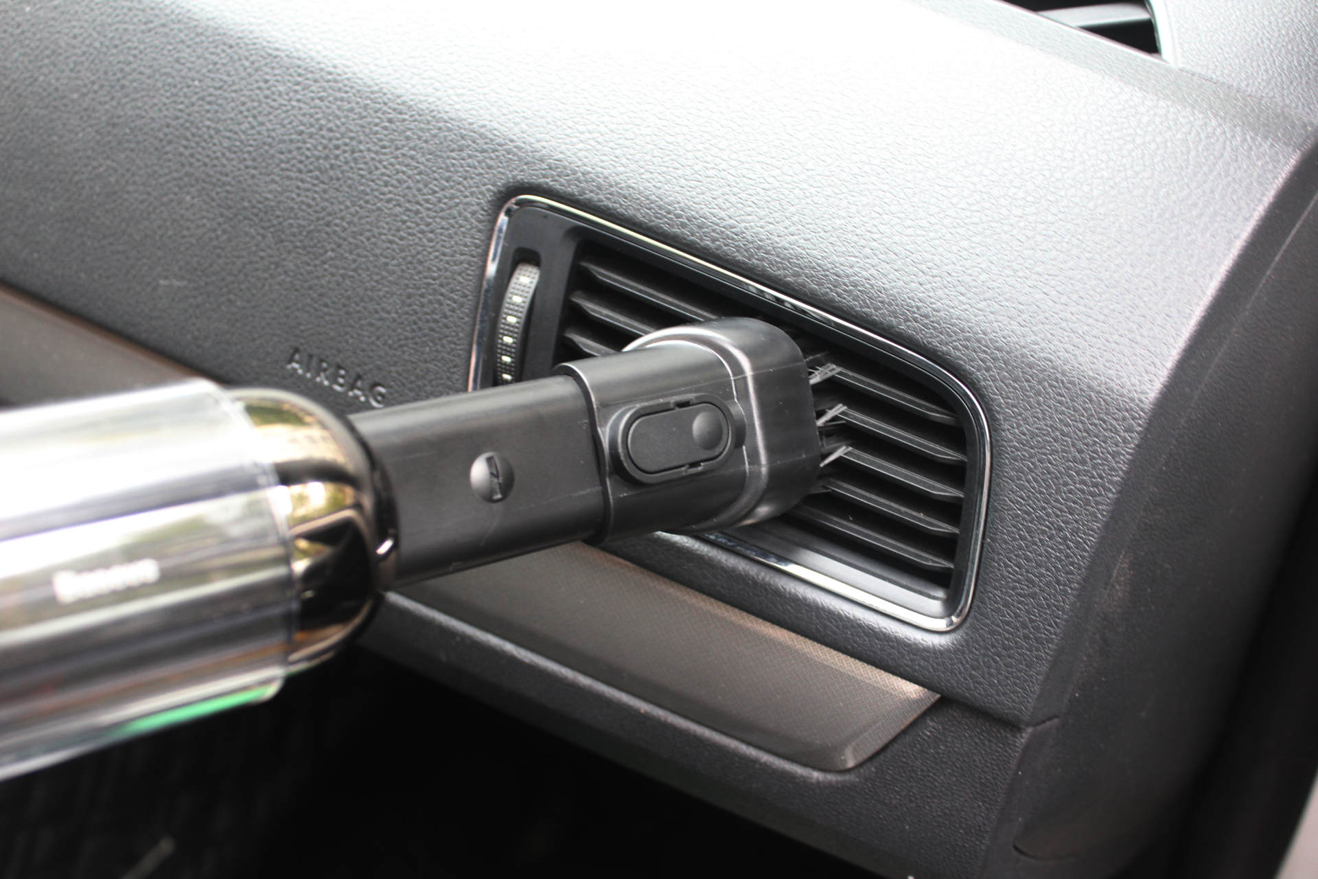 最佳车内清洁用品推荐,车内清洁步骤和工具