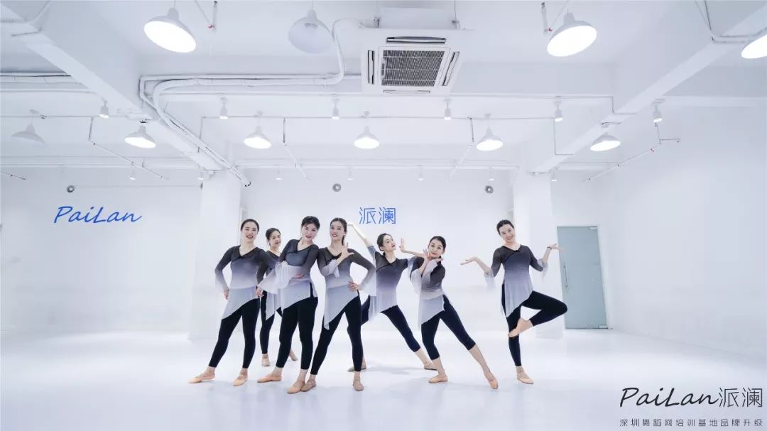 几个实用的新手学舞技巧,初学者学跳舞先学哪些动作