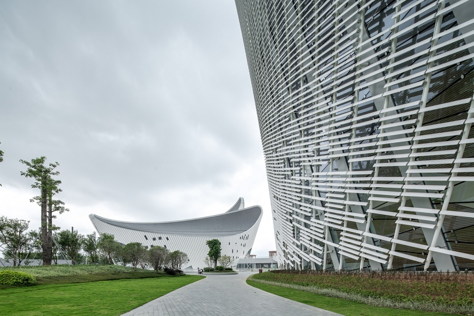 海峡艺术中心茉莉花,福州海峡文化艺术中心晚霞