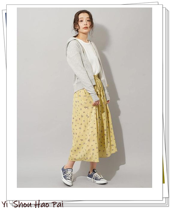 thombrowne灰色卫衣5码上身效果,灰色日系卫衣