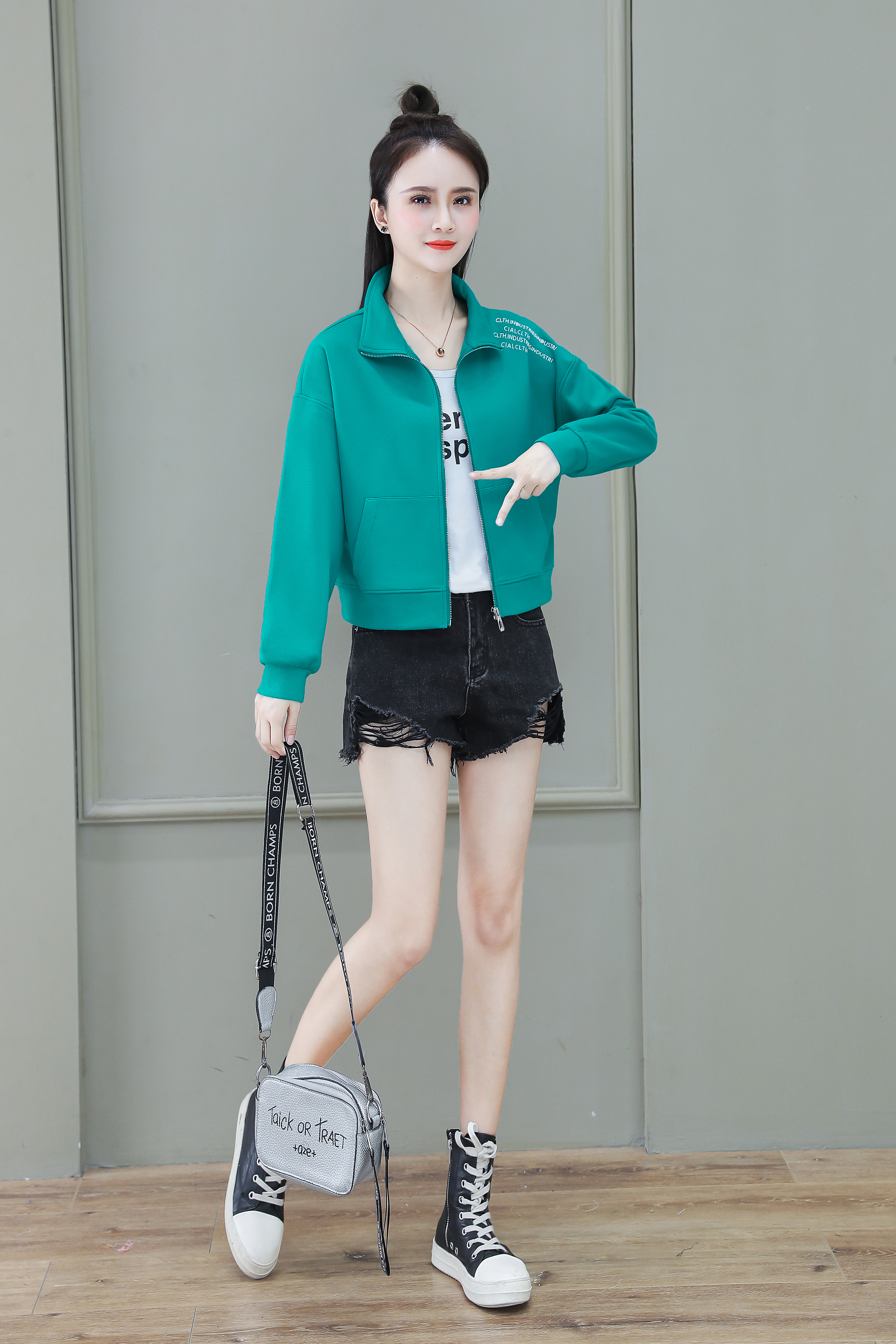 薄款卫衣女连帽夹克短款,薄款连帽卫衣外套女2022新款爆款