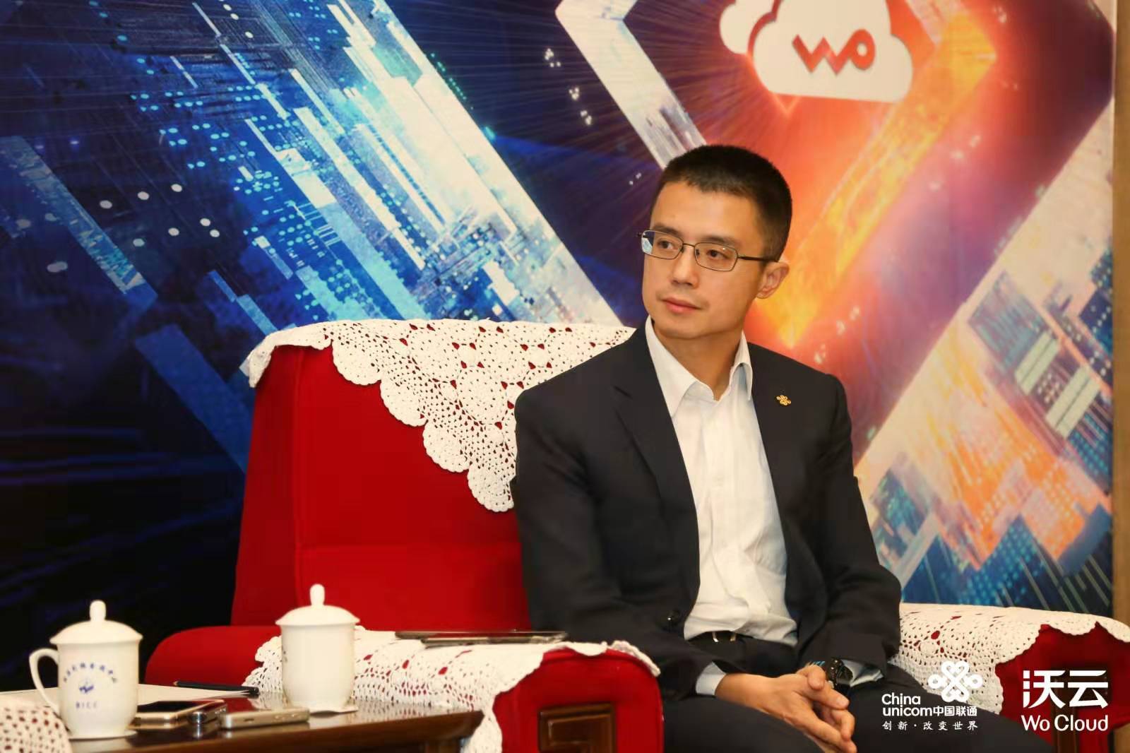 新沃云新基座,联通沃云基座