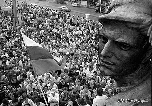 海参崴在俄罗斯地图上的位置,海参崴在俄国怎么样