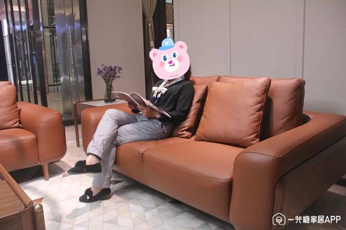 精选10款新中式真皮沙发组合推荐,实木沙发测评性价比