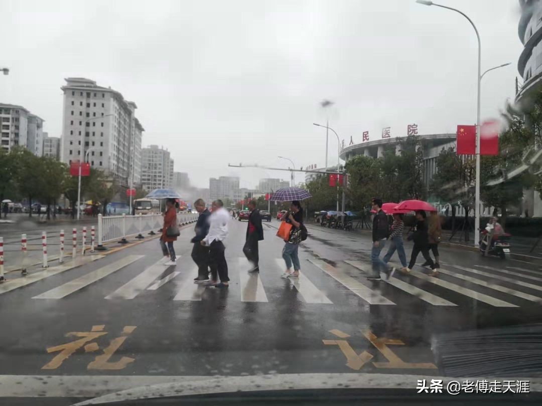 重庆外地车违章不扣分吗,重庆外地车轻微交通违法处罚吗