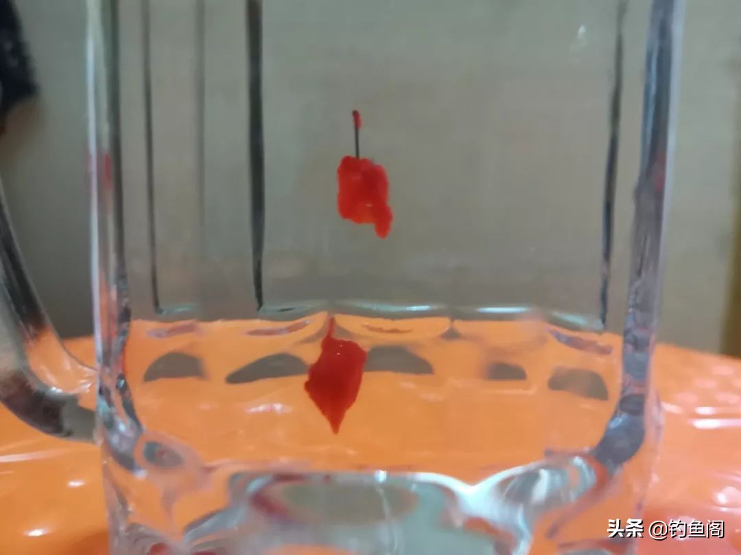 哪款麝香酒钓鱼效果最好,麝香酒几十块和几百块的差距