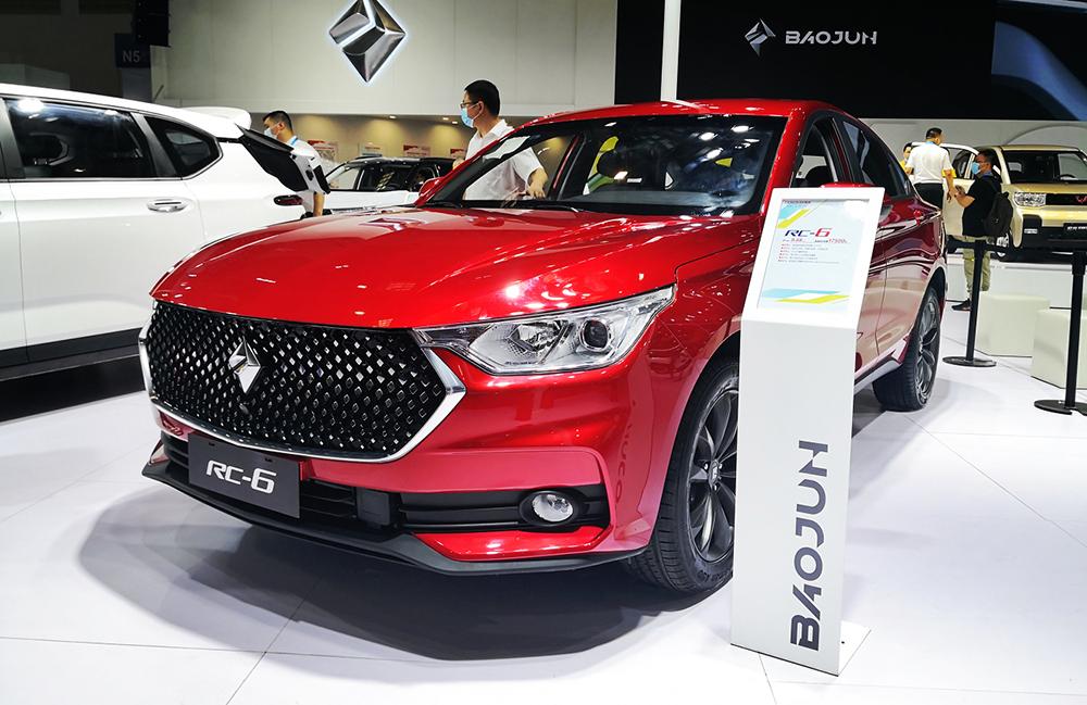 轿车底盘比suv更高级,轿车的底盘堪比suv的有哪些呢