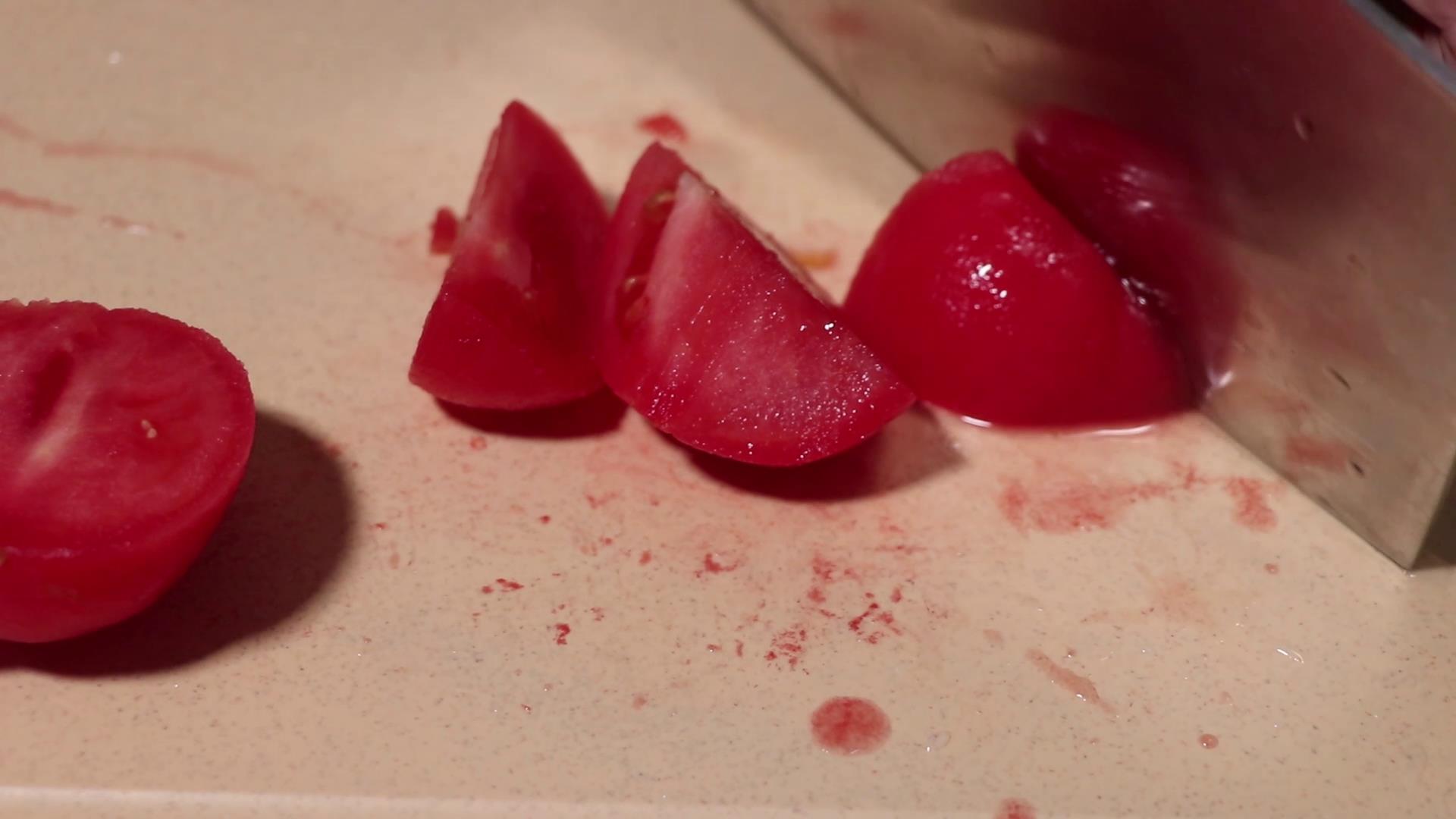 如何自制番茄酱？手把手教你，步骤详细清楚，无任何添加剂