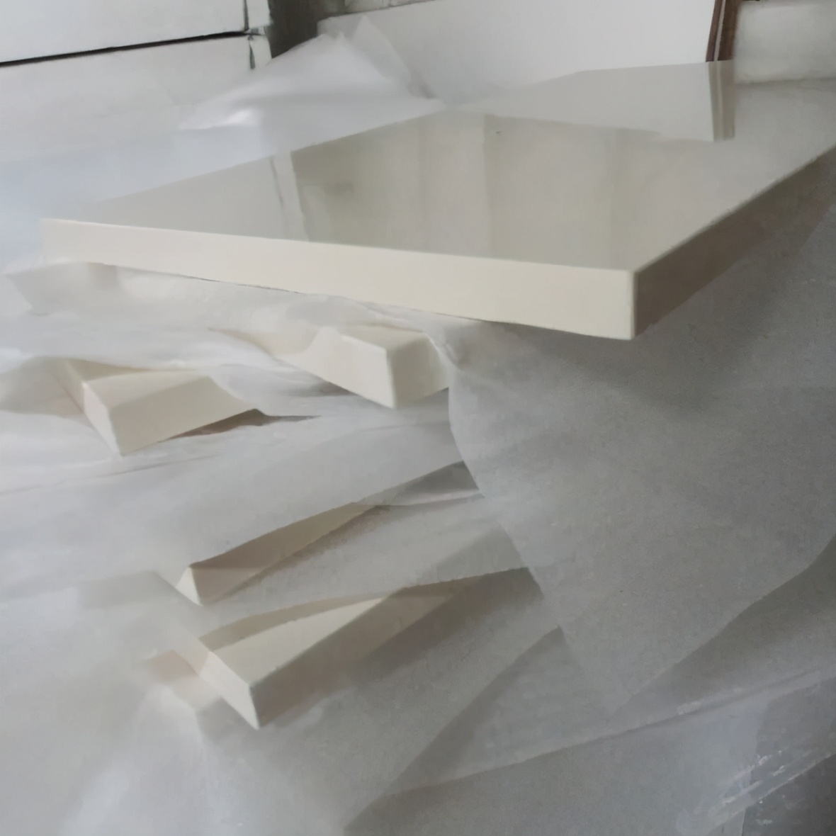 卫生间是选台盆好看还是单台盆好,卫生间台盆什么样的好看