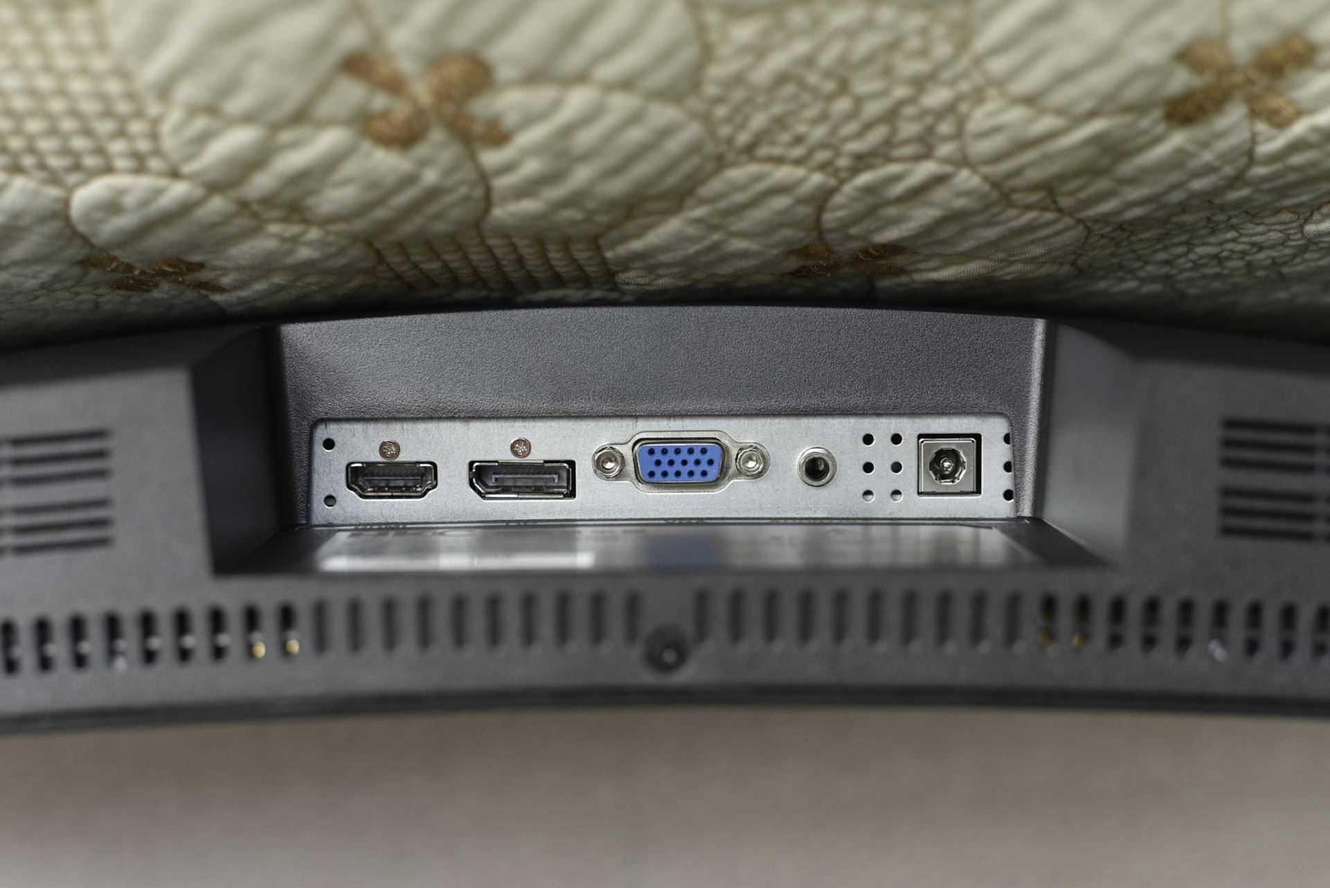 hkcg29显示器评测,hkc带鱼屏299显示器评测