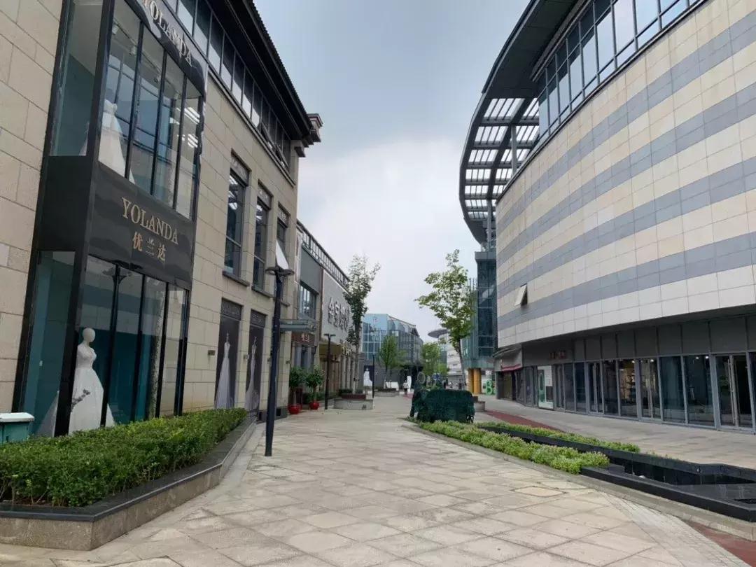 参观婚纱城,苏州虎丘婚纱图片大全