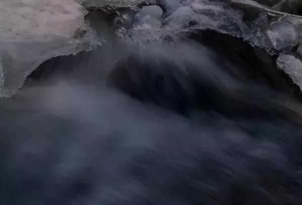 醒图修图如何让模糊的影子变清晰,什么修图软件可以像以前那样模糊